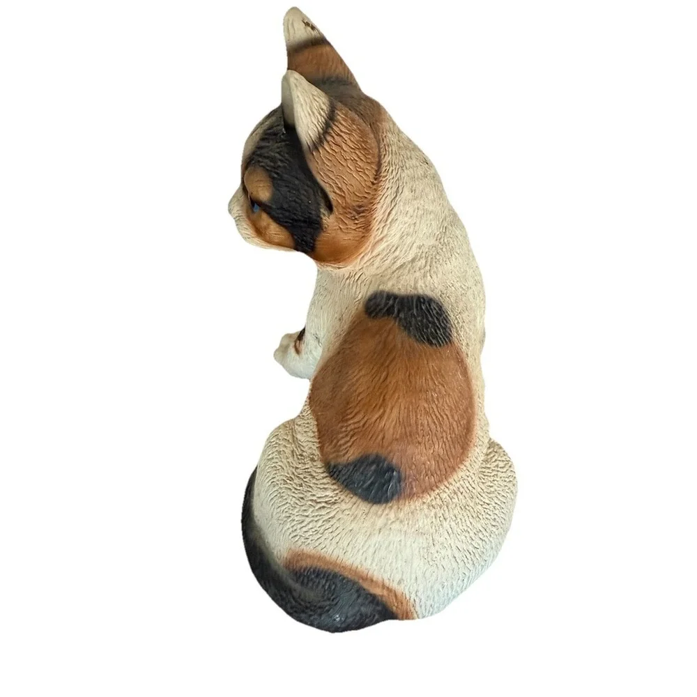 Cat Figurine House of Global Art Hand Painted Japan 6 Inches Tall